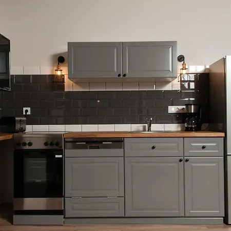 Dohany Studio Apartment